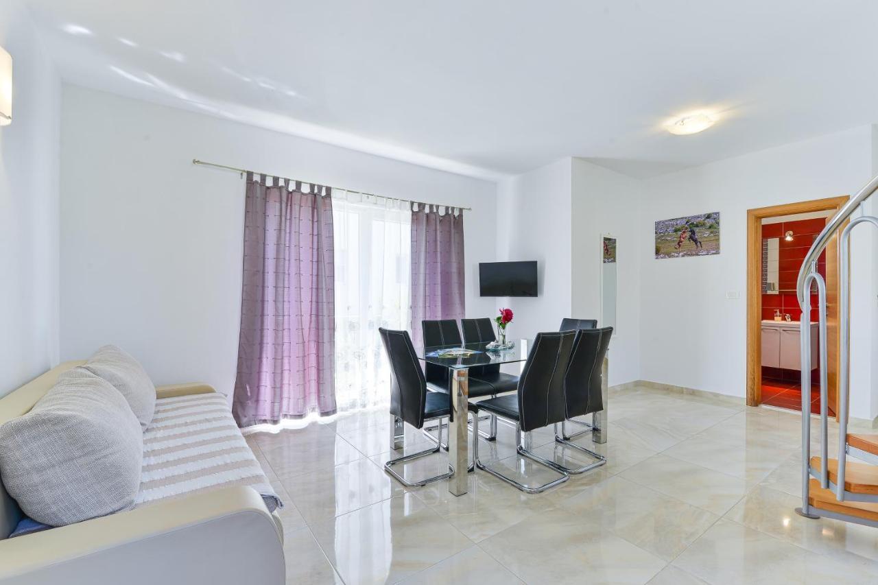 Apartments By The Sea Nin, Zadar - 13172 Esterno foto